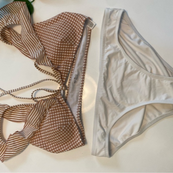 Prairie Ruffle Top Bathing Suit - Picture 2 of 2